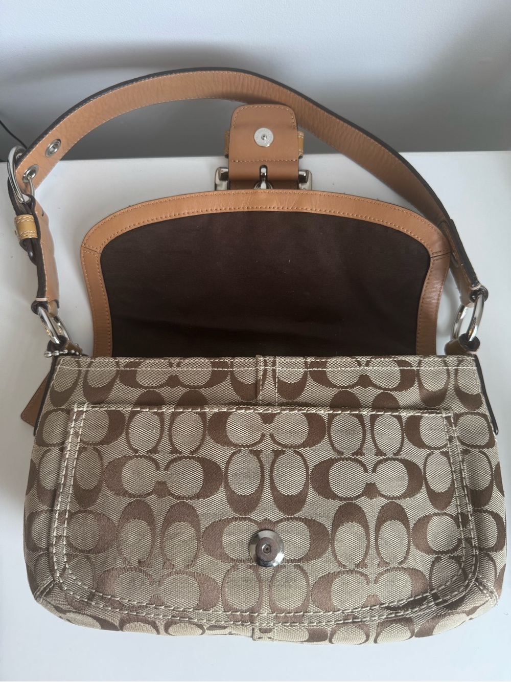 SOLD ELSEWHERE-Authentic -Vintage Y2K Coach Soho Signature Bag + Wallet - Picture 11 of 15
